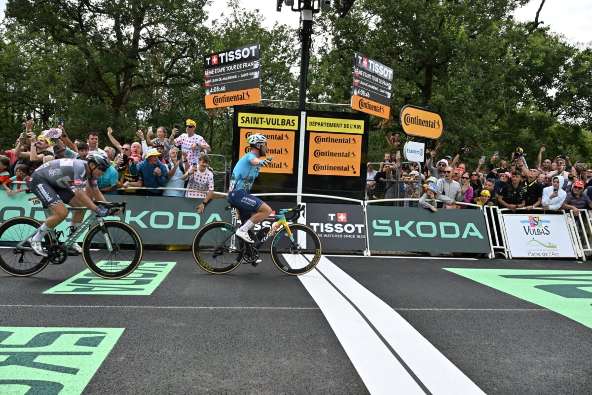 Mark Cavendish gana su etapa 35 y ya es historia viva del Tour tras batir el récord de Eddy Merckx
