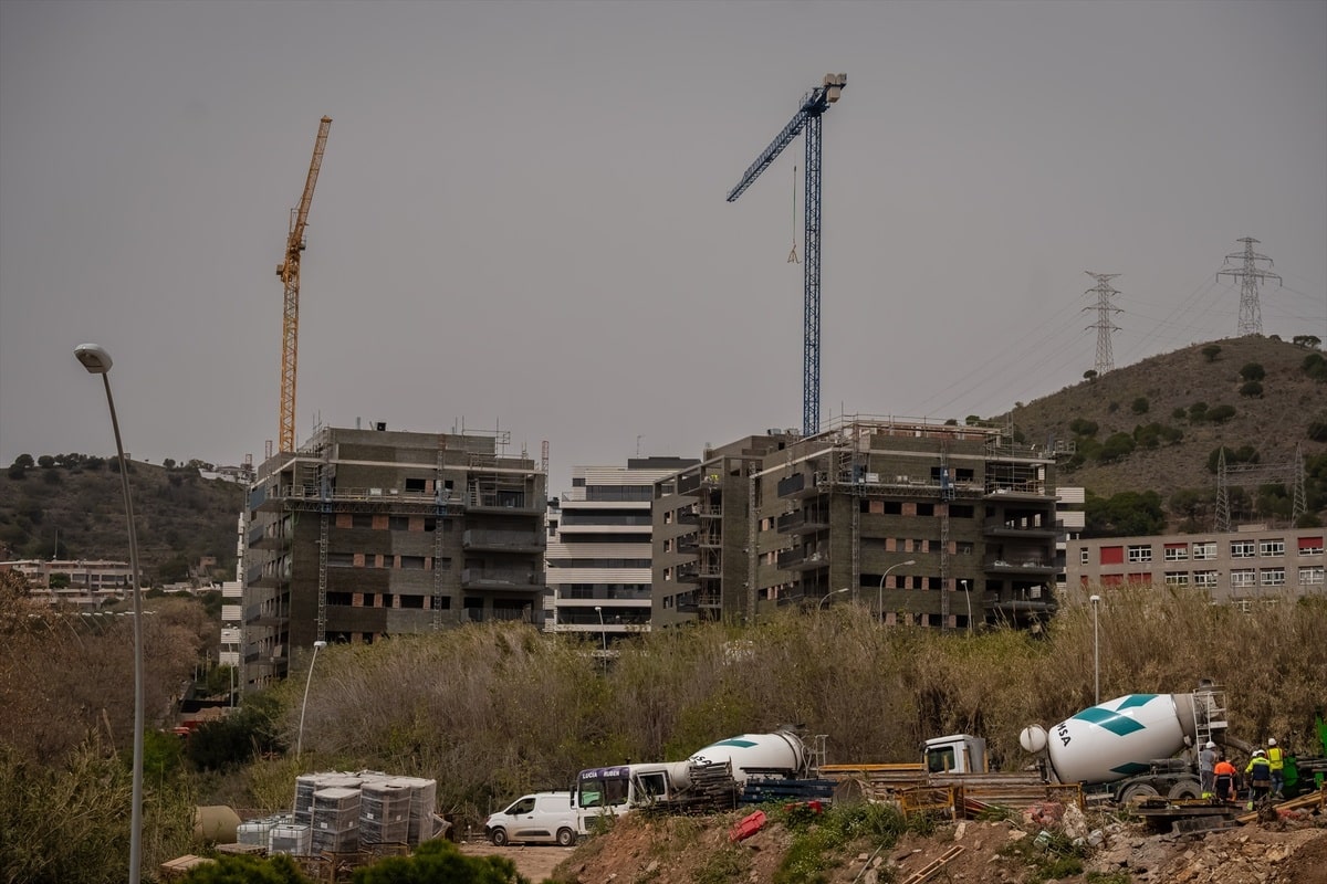 El precio del alquiler de vivienda ya supera el sueldo medio de los menores de 30 años en España