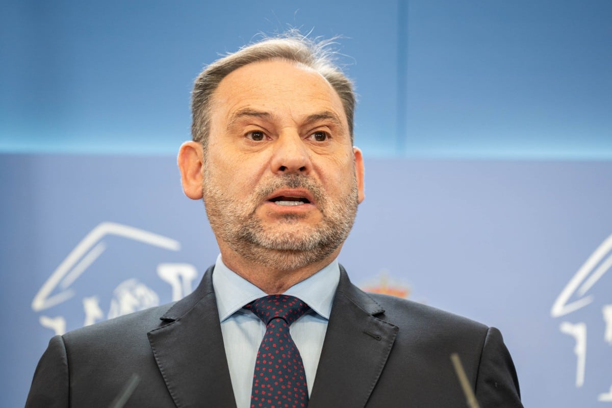 Ábalos presionó para contratar a Soluciones de Gestión pese a las advertencias de Adif