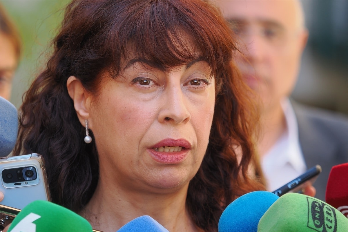 La ministra de Igualdad presenta los «puntos violeta» en Palencia tras la polémica por los contratos a dedo