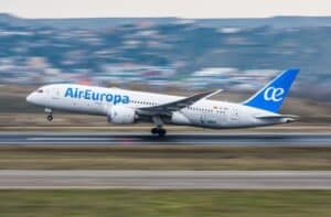 IAG rompe el acuerdo para comprar Air Europa por el caso Begoña