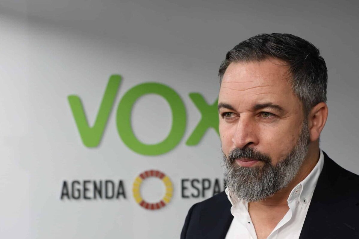 VOX estudia "seriamente" pedir la imputación de Sánchez en el caso Begoña
