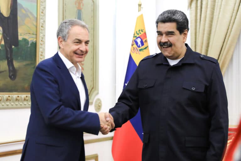 Zapatero recibió contratos fraudulentos de PDVSA y un ex director ejecutivo que amenazó con hablar apareció muerto en su despacho