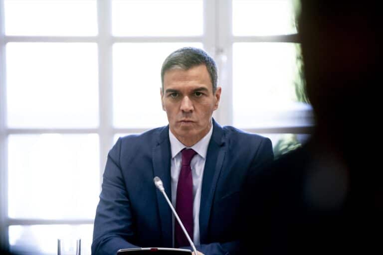 El Gobierno de Sánchez desbloquea miles de millones a las comunidades como exigían los separatistas en plena crisis política