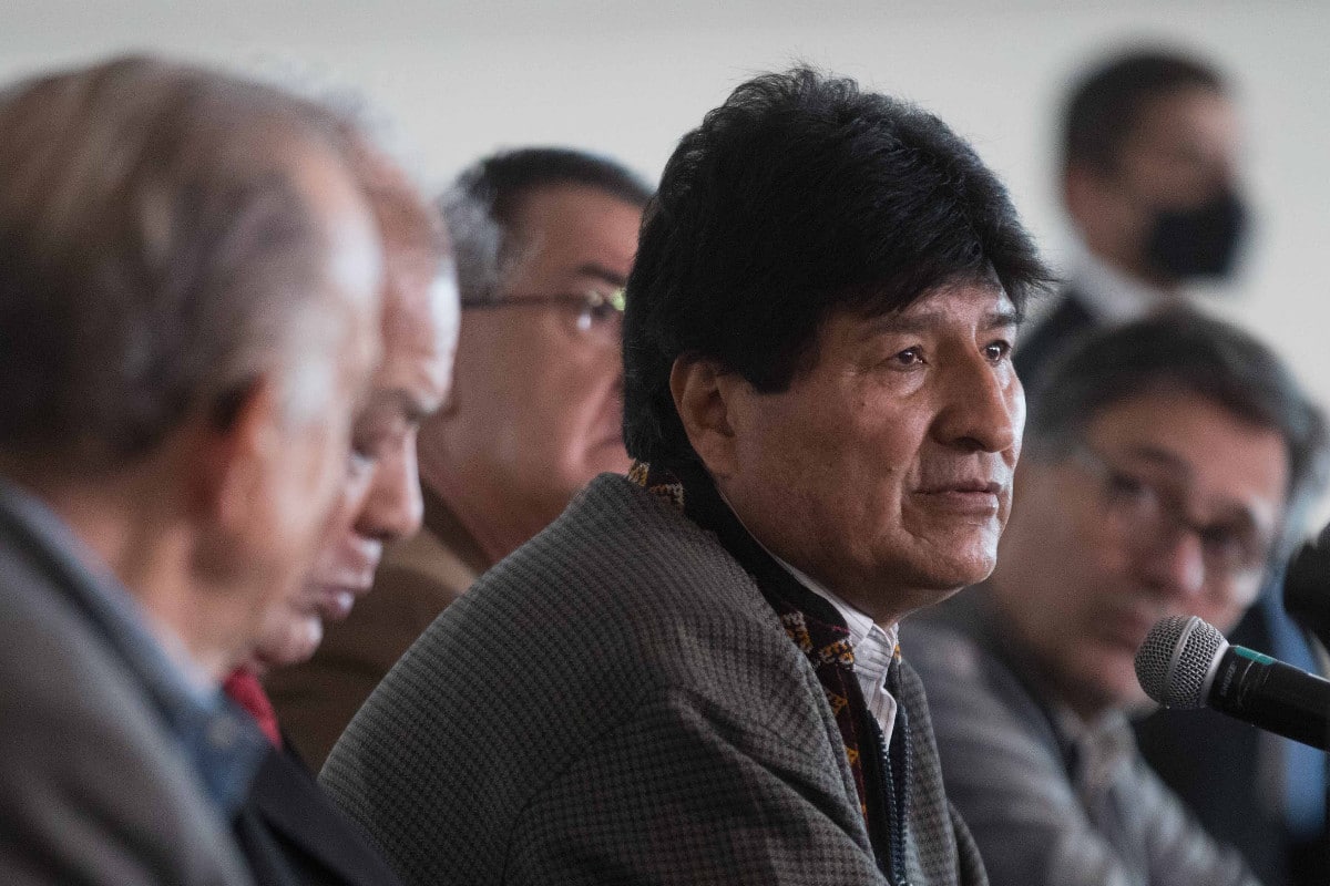 Las autoridades de Bolivia instan a Evo Morales a negociar el levantamiento de las protestas contra Arce