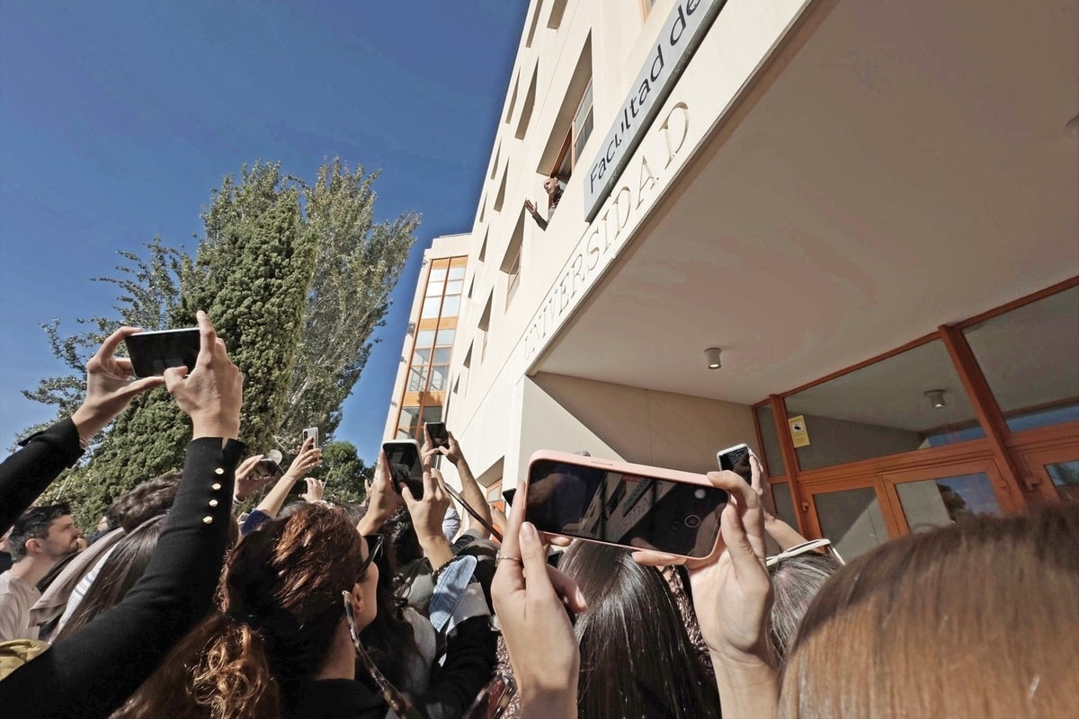 Dimite en bloque la parte del tribunal de oposiciones de RTVE tras la filtración de las respuestas del examen