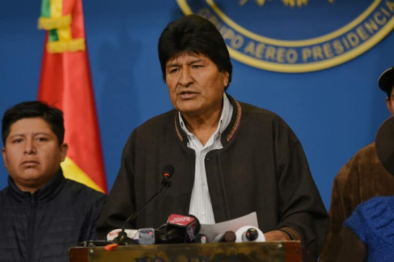 El escándalo por presunta pedofilia pone en jaque la carrera política de Evo Morales