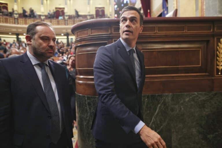 La Guardia Civil custodia «más de 170 dispositivos digitales» de la trama Koldo que acorralan al Gobierno de Sánchez