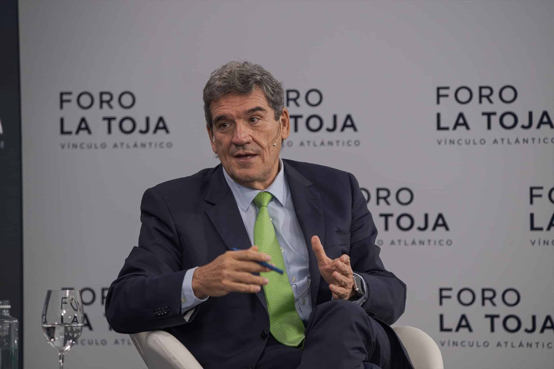 La Comisión Europea investiga una denuncia presentada contra el nombramiento de Escrivá como gobernador del Banco de España