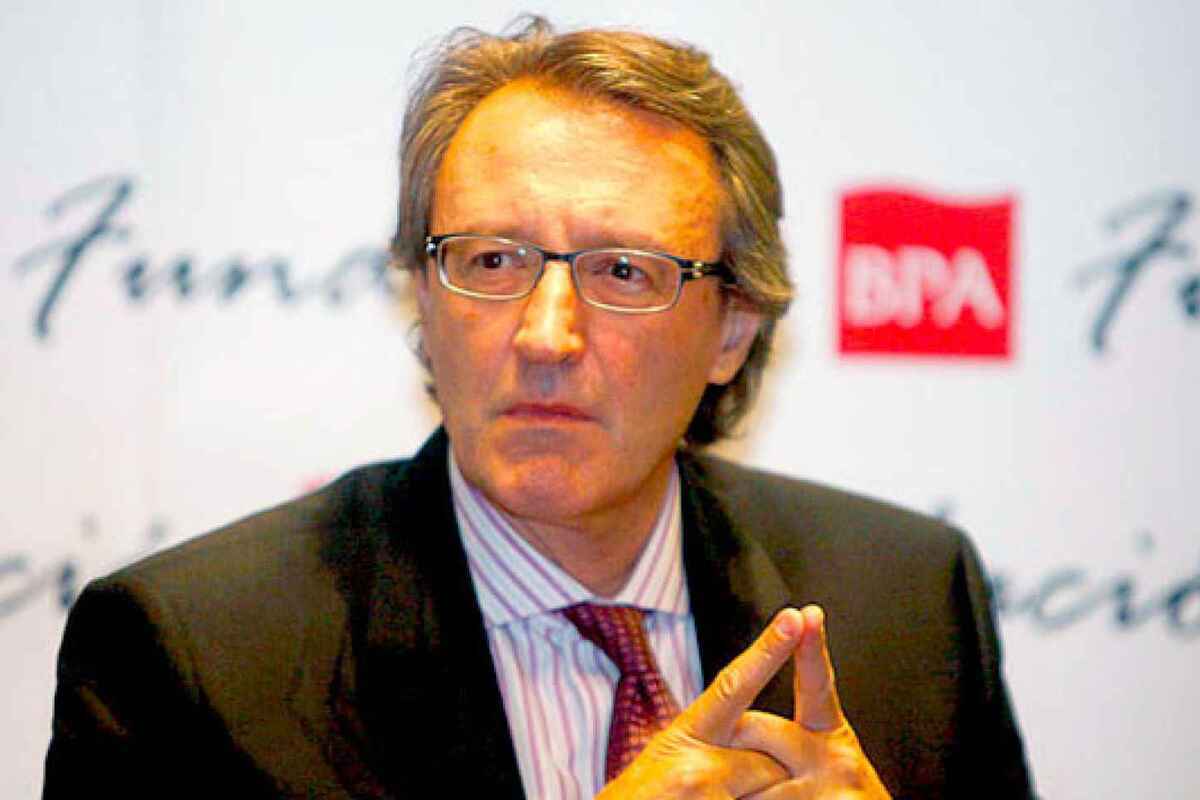 Un banquero de Andorra paga 300.000 euros a una periodista implicada en la operación del PSOE contra jueces y periodistas