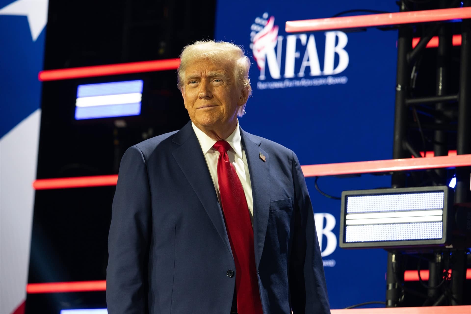 El FBI anuncia que frustró un complot iraní para asesinar a Donald Trump antes de las elecciones