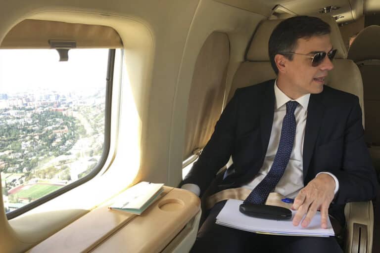 Moncloa pierde otra batalla por el Falcon: Sánchez tendrá que revelar los nombres de sus pasajeros