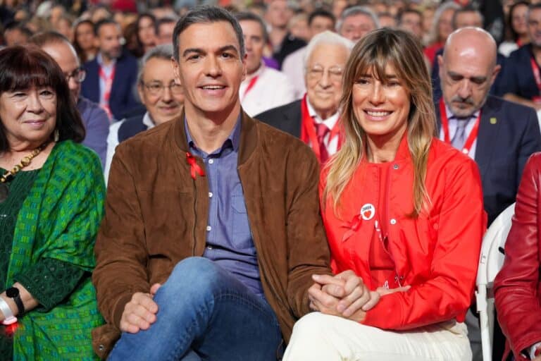 Pedro Sánchez piensa en incluir a Begoña Gómez en las listas para aforarla, evitar su condena y subir la apuesta de su plebiscito personal