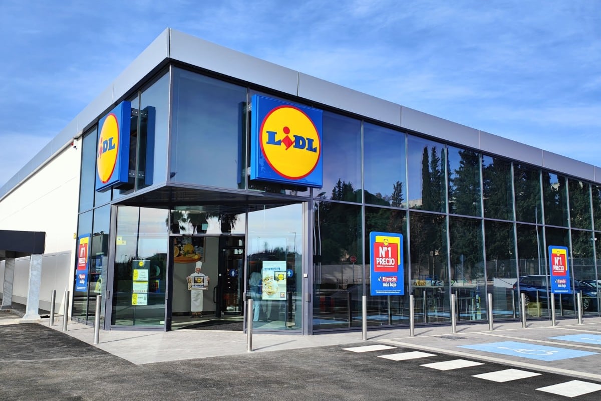 Un juzgado de Almería condena a un hombre a casi ocho meses de prisión por intentar robar aceite en un supermercado