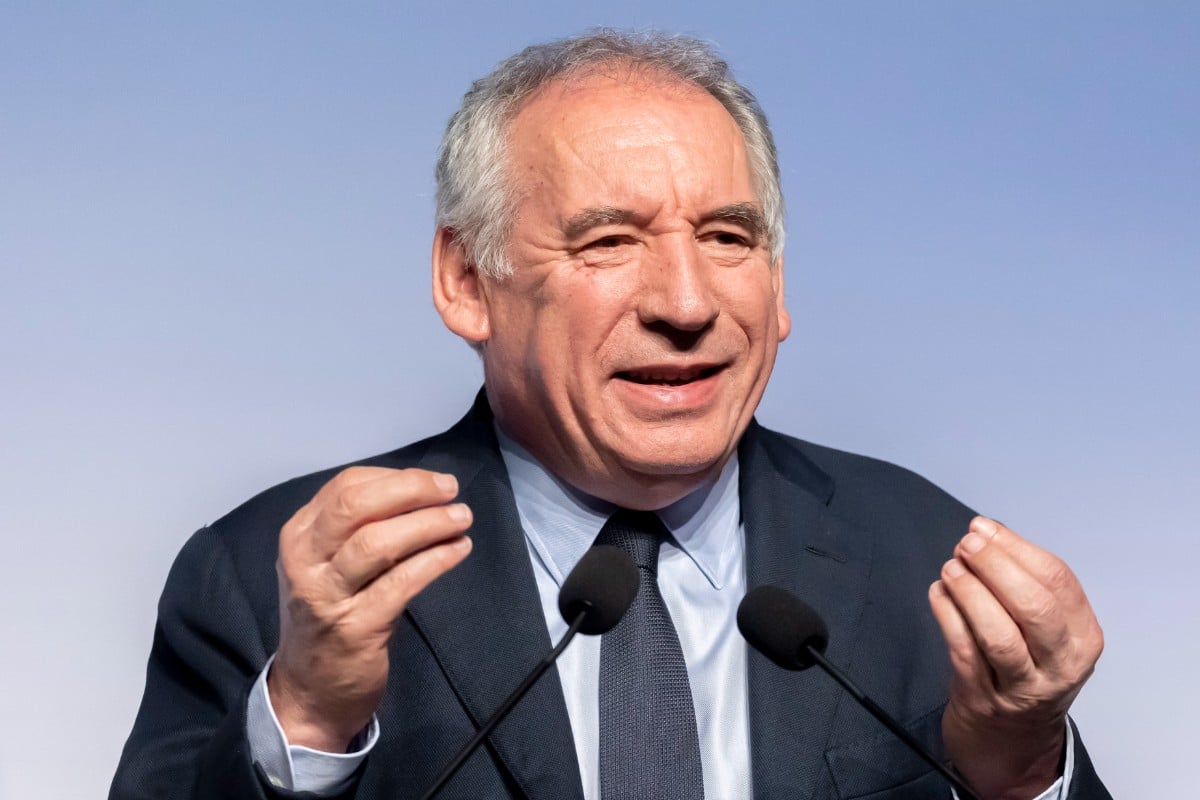 El primer ministro de Francia descarta devolver la edad de jubilación a los 62 años