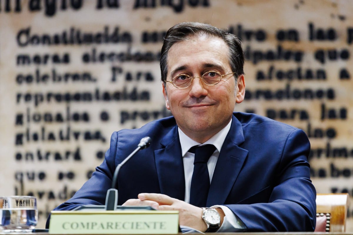 El Gobierno ofrece a la UE una «oficialidad parcial» del catalán, el euskera y el gallego desde el año 2027