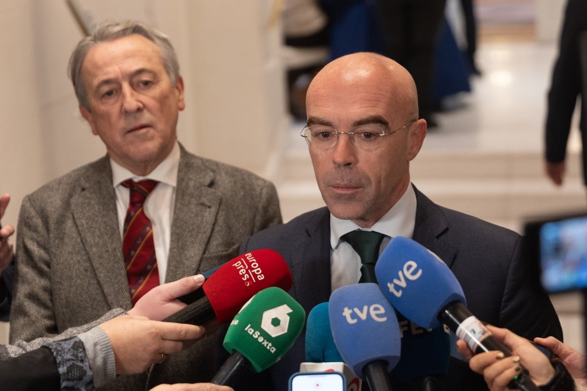 VOX denuncia que el Gobierno sólo concede el asilo a Edmundo González para «blanquear» que no le reconocen como presidente