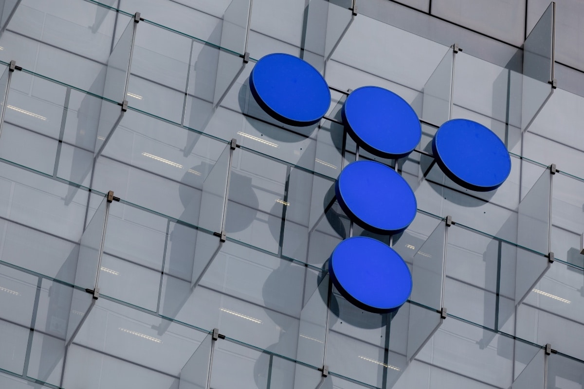 Telefónica vende su filial en Uruguay a Millicom por casi 390 millones y acelera su salida de Hispanoamérica