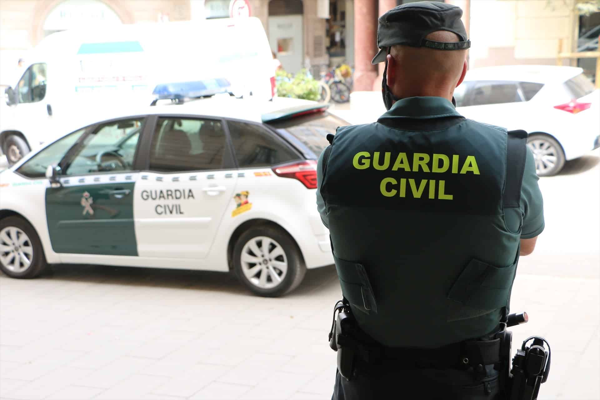 Detenido un magrebí por agredir y amenazar de muerte al encargado de un bar y a un policía en Mallorca