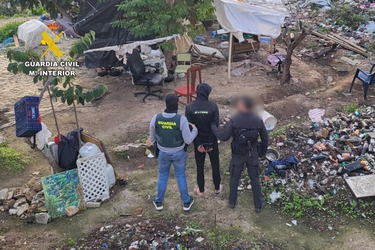 Detenidos dos argelinos por pertenecer a un grupo criminal especializado en robos con violencia en viviendas de Alicante