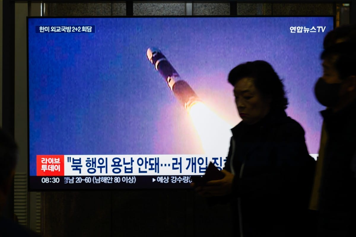 Corea del Norte dispara un posible misil balístico hipersónico en su primer lanzamiento del año