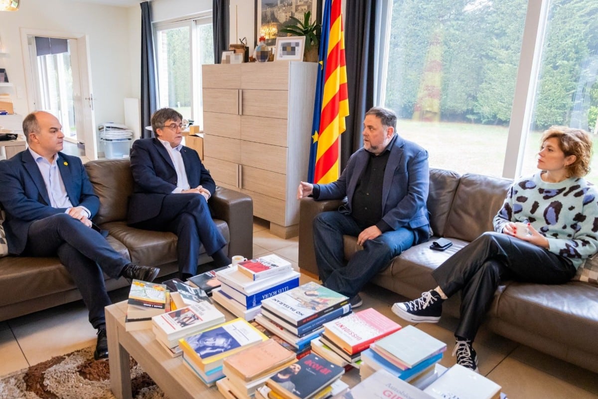 Junqueras y Puigdemont acuerdan iniciar una «nueva etapa» y espacios coordinados entre ERC y Junts