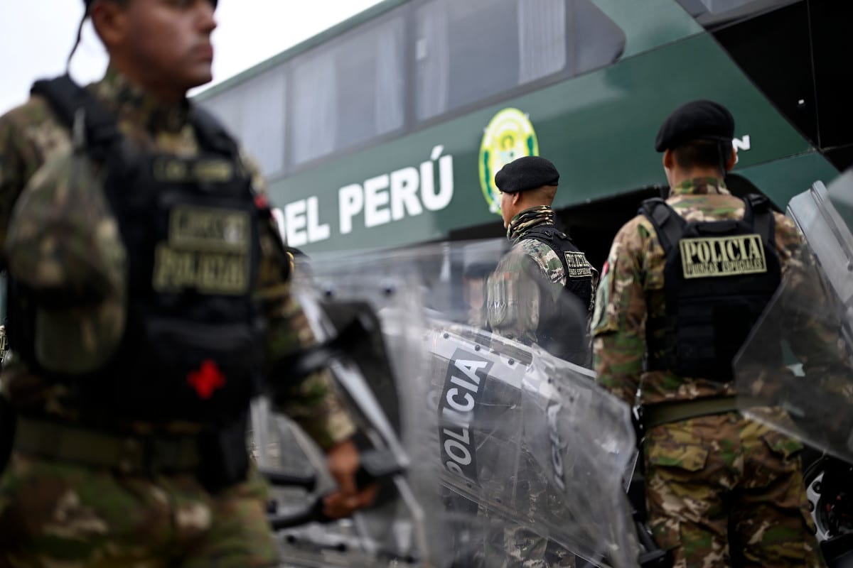 Detienen a cuatro sospechosos de haber usado explosivos para atentar contra una sede la fiscalía en la ciudad de Trujillo (Perú)