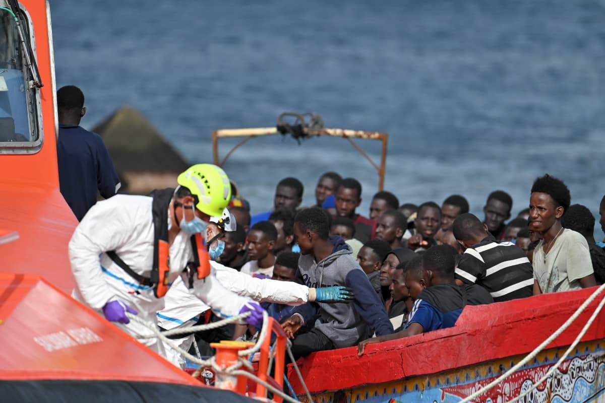 Salvamento Marítimo registra la llegada de 428 inmigrantes ilegales a El Hierro, Lanzarote y Tenerife