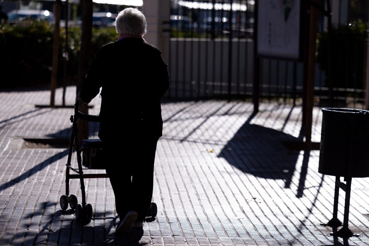 Más de 34.000 personas murieron en 2024 en lista de la dependencia y 270.000 siguen a la espera