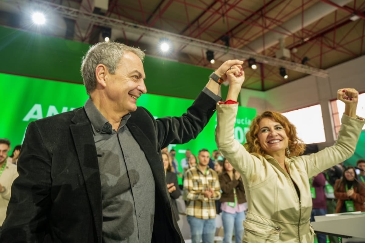 Montero reivindica a Zapatero como «referente» y su «generosidad» para «echar una mano sin protagonismo»