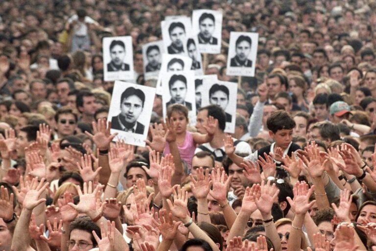 La Fundación Miguel Ángel Blanco denuncian que «los herederos de ETA» participen en el Gobierno en el aniversario de su asesinato