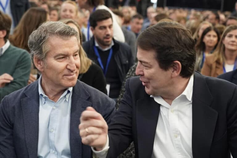 Los ganaderos denuncian la «traición inaceptable» del PP por mantener al lobo bajo «protección especial» al sur del Duero
