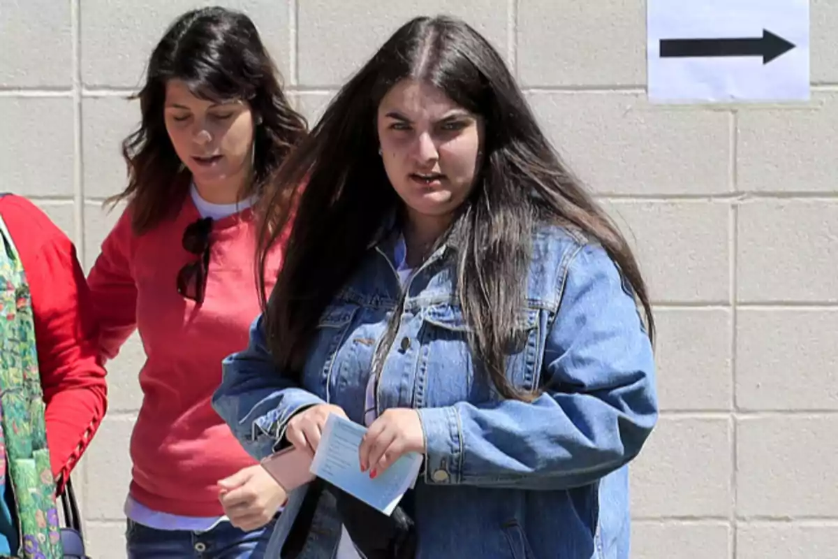 Las hijas de Zapatero borran Huawei de su lista de clientes en plena investigación por corrupción de la Comisión Europea