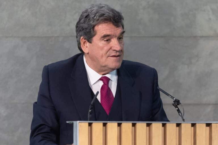 Escrivá defiende el euro digital y señala que es «esencial» para «reforzar la autonomía estratégica» de Europa