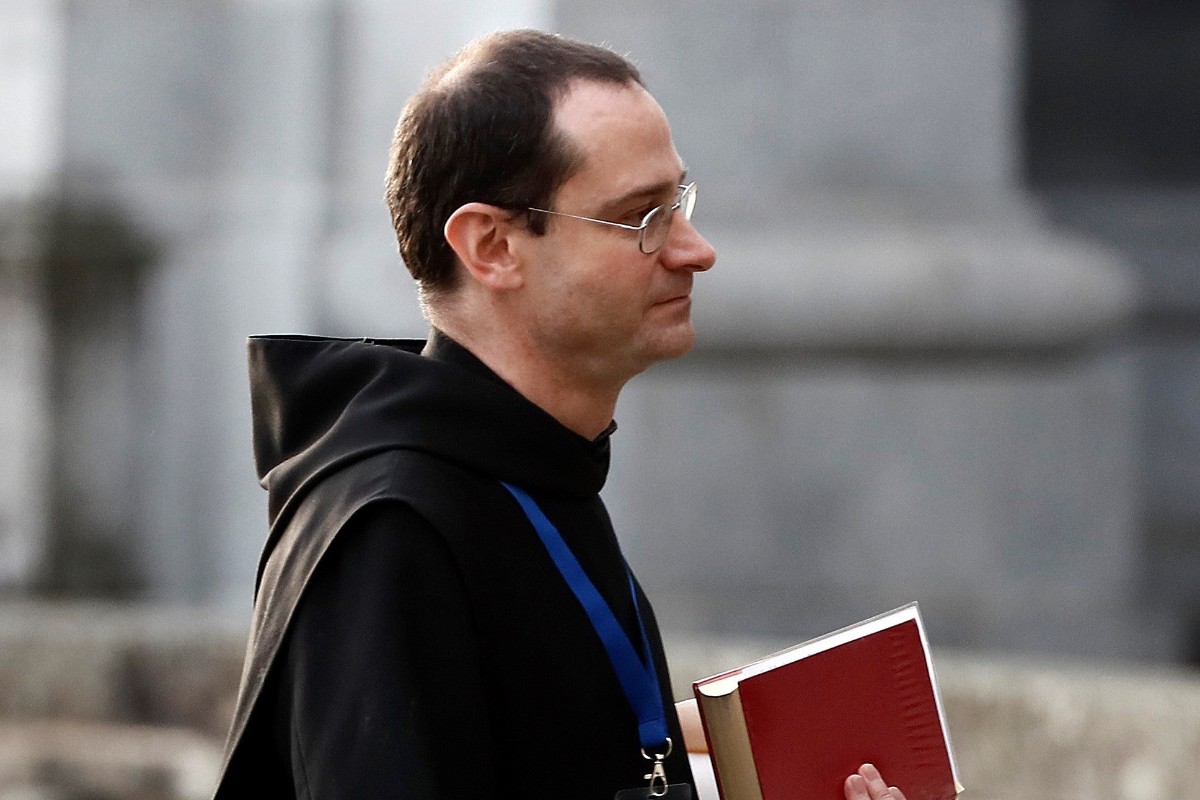 El padre Cantera denuncia un ataque planificado para erradicar el cristianismo en Occidente