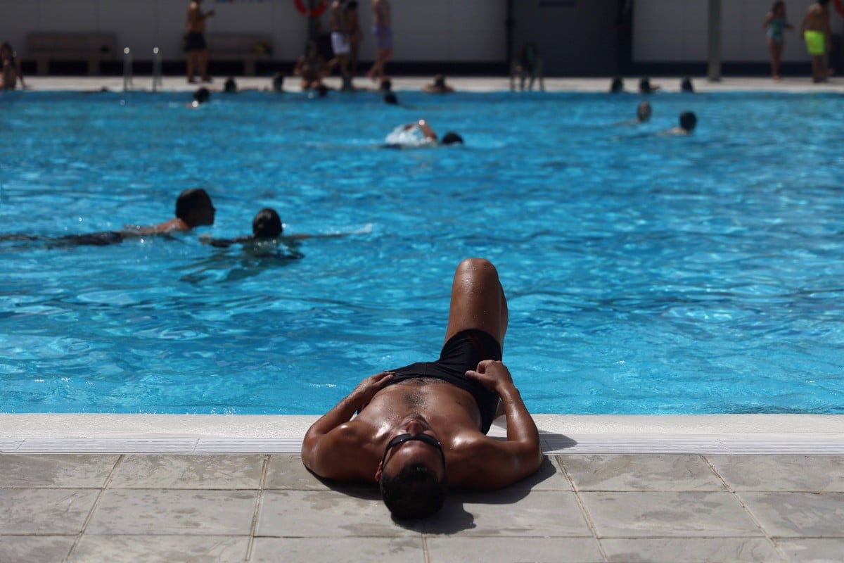 El Ayuntamiento de Madrid refuerza la seguridad en las piscinas de Usera para mejorar la «convivencia intercultural»
