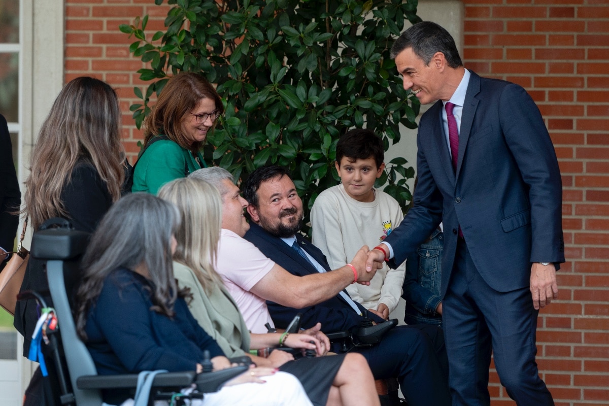 Los enfermos de ELA expresan su descontento por la falta de asignación económica y el estancamiento de leyes clave