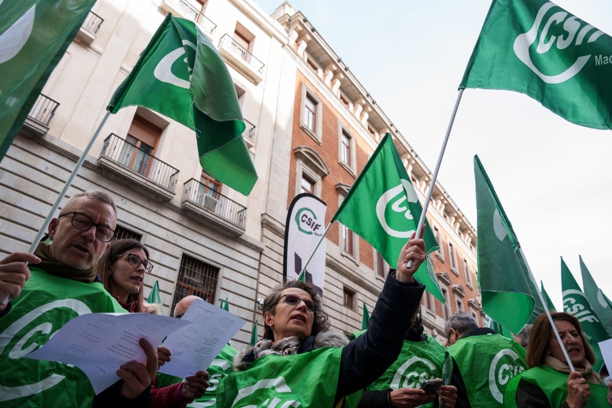 Los funcionarios se movilizan este miércoles frente al Ministerio de Hacienda para exigir una nueva subida salarial