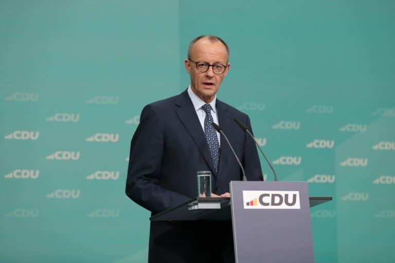 La CDU anuncia a sus ministros y ratifica que los socialistas contarán con siete carteras en el Gobierno de coalición