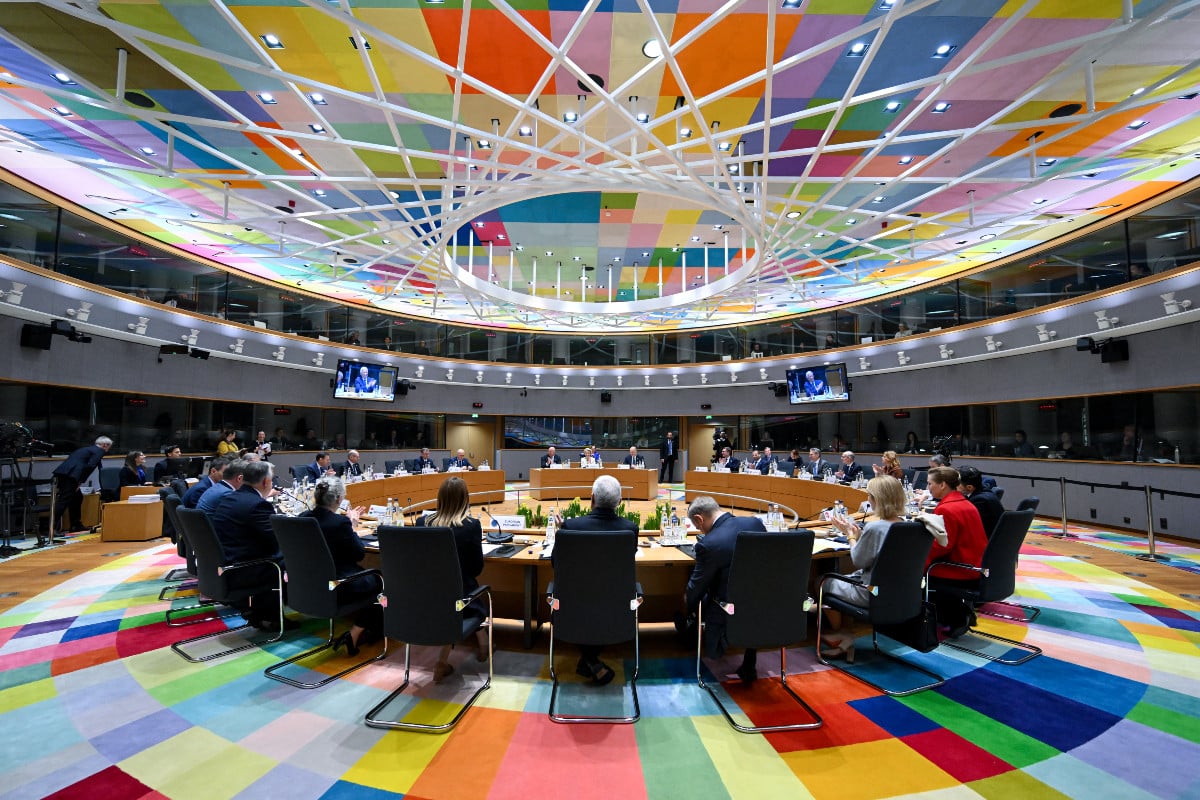 El Consejo Europeo acuerda que la negociación de paz para Ucrania siga los criterios de Zelenski
