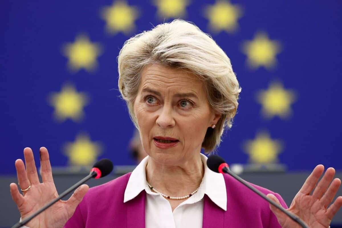 Patriotas exige que se publique la totalidad de documentos de vacunas de Bruselas tras la sentencia contra Von der Leyen