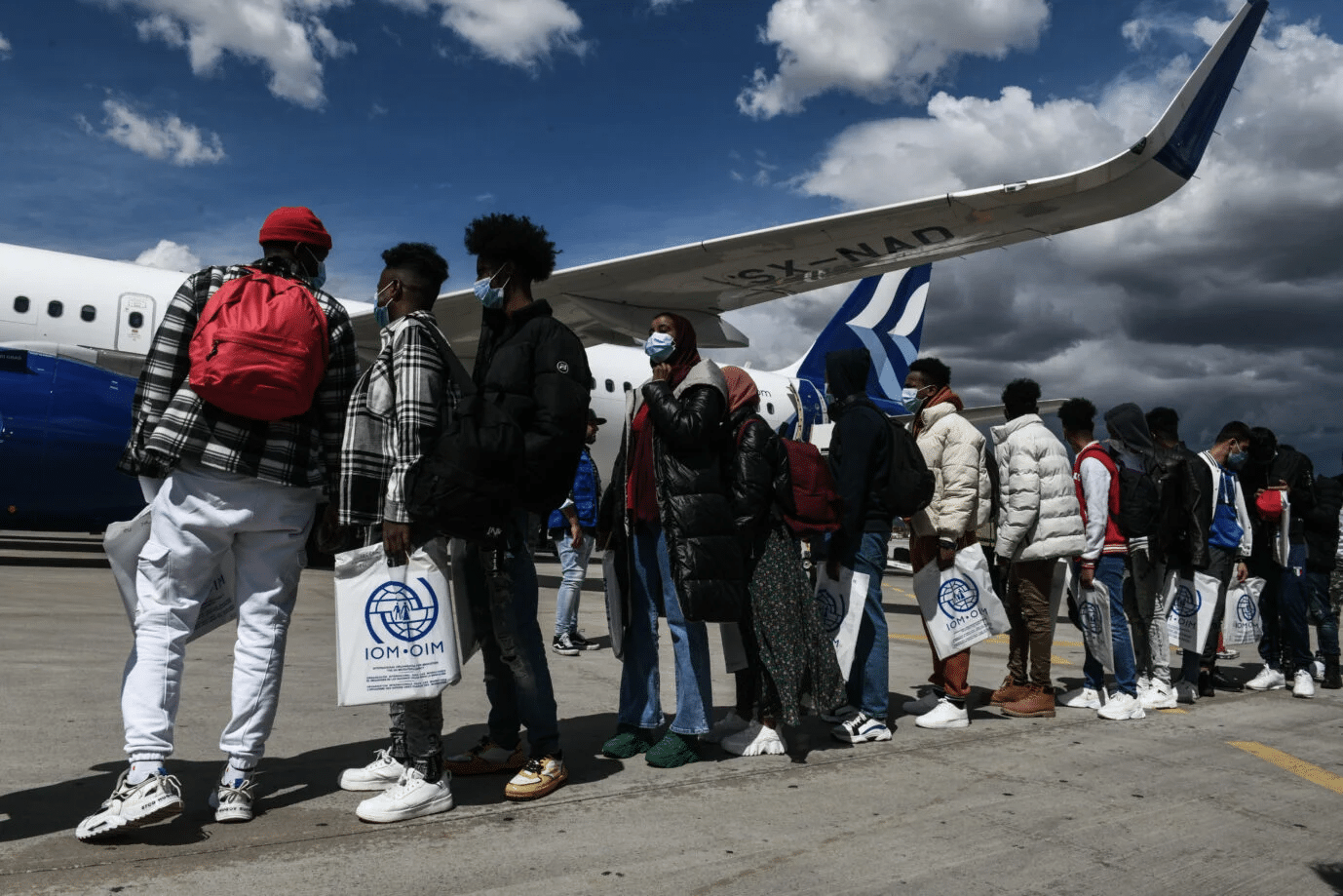 Los países de la UE consuman el giro migratorio gracias a la presión de los patriotas y soberanistas: los 27 eliminan las trabas para acelerar las deportaciones