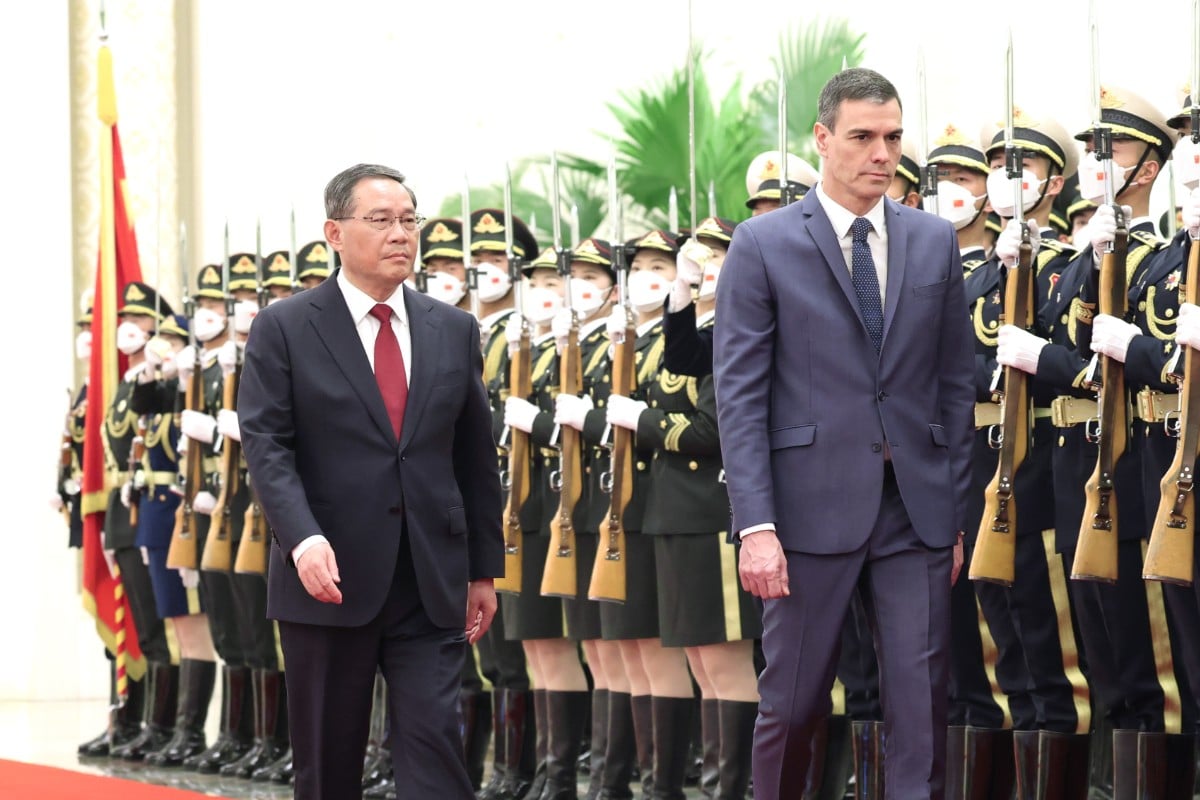 Sánchez viajará a China en abril para reunirse con Xi Jinping en medio de la investigación a Huawei por sobornos a eurodiputados