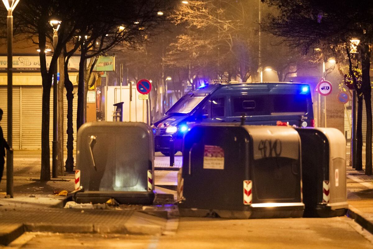 Los sindicatos policiales denuncian el «polvorín» en el que se ha convertido Salt a consecuencia de la inmigración ilegal