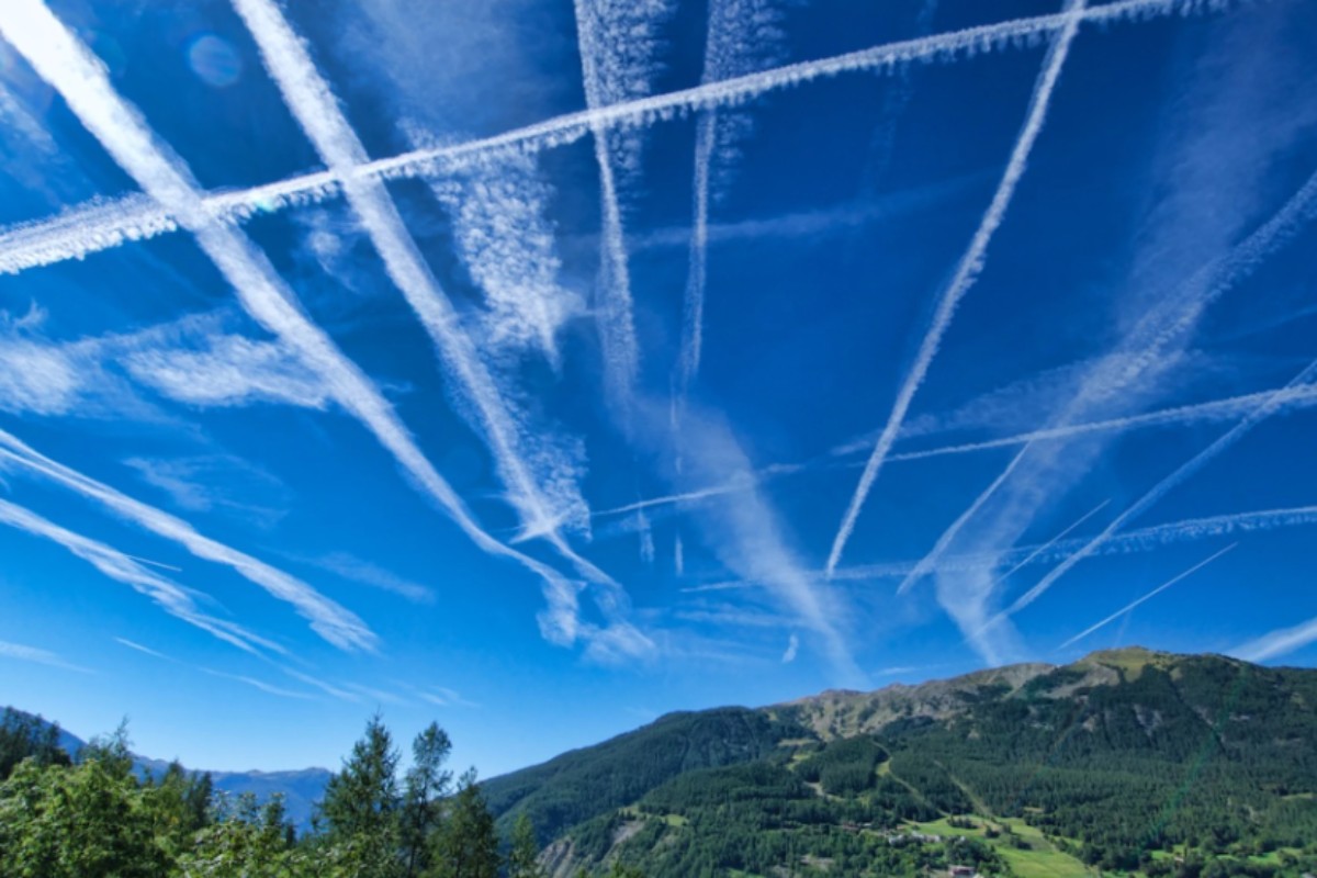 El Gobierno británico destina 50 millones de libras a experimentos con ‘chemtrails’ para controlar el clima