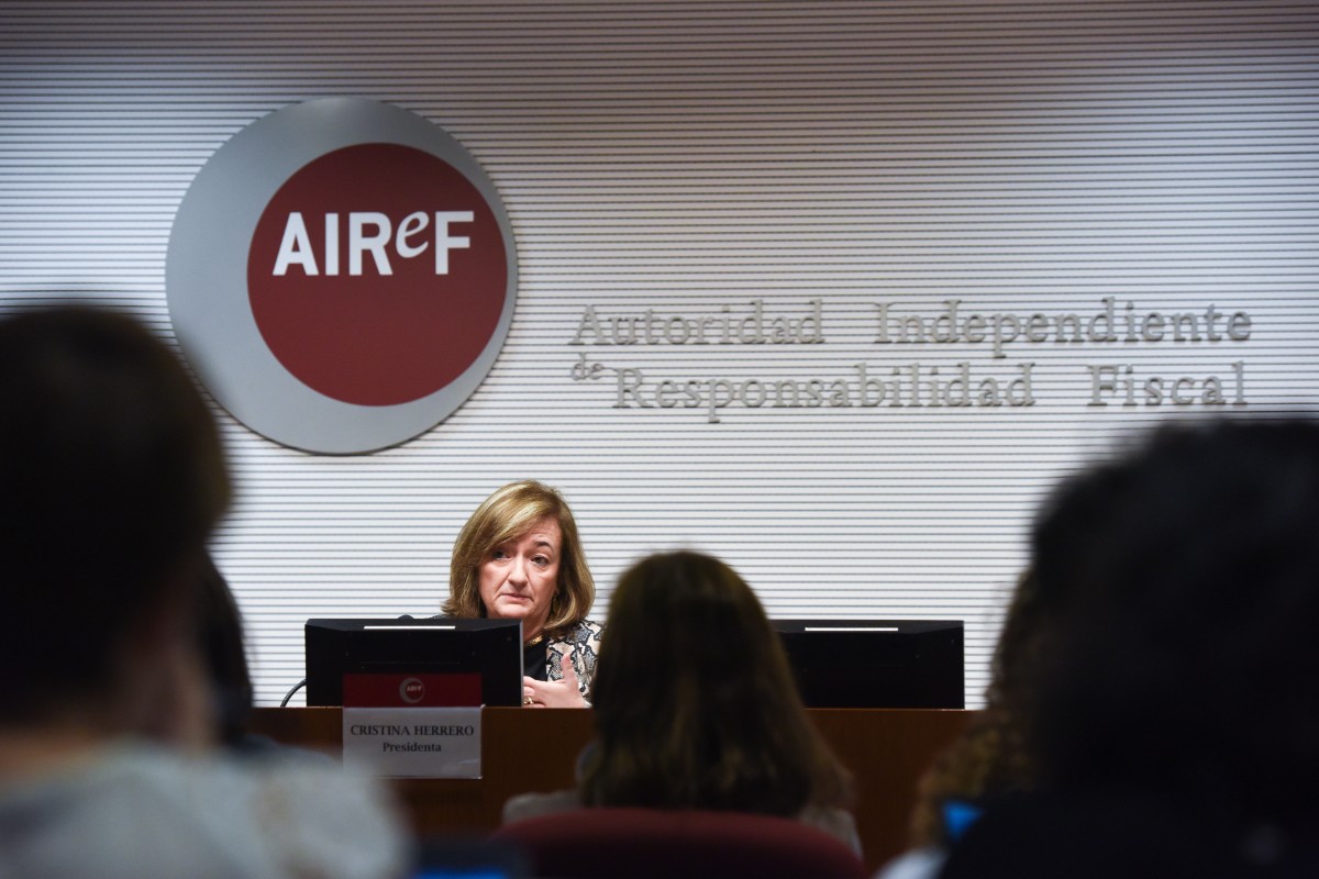 La AIReF insiste en que «se necesita» un millón de inmigrantes más al año para garantizar las pensiones