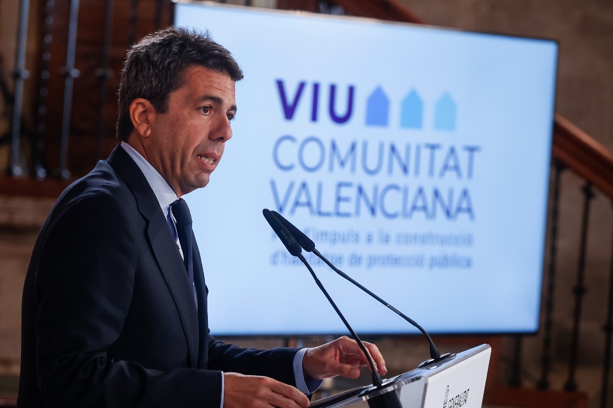 Mazón avanza que destinará 700 mil euros a la demolición de viviendas dañadas por la riada