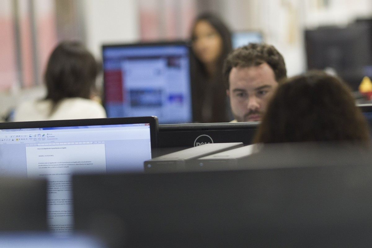 El número de empleados públicos se dispara y la brecha con los autónomos alcanza los 441.000