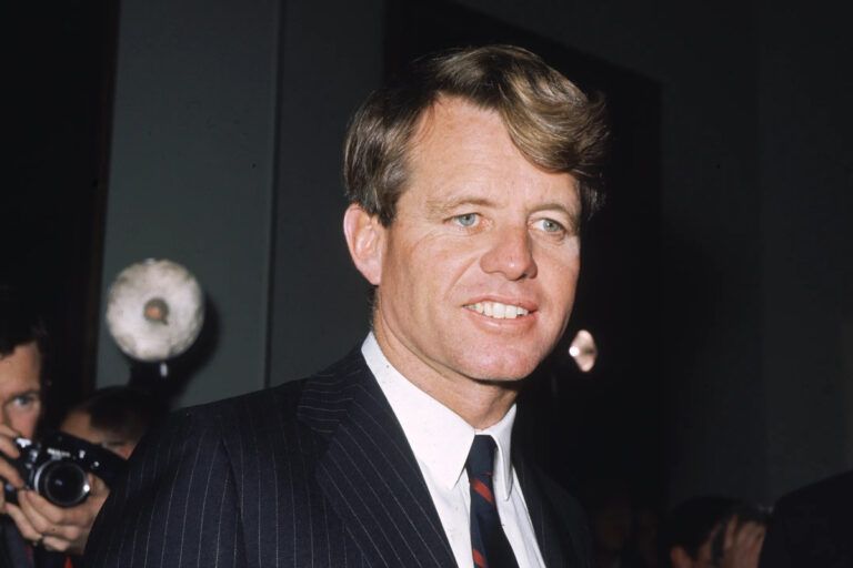 El Gobierno de Donald Trump desclasifica más de 10.000 páginas de los archivos del asesinato de Robert Kennedy