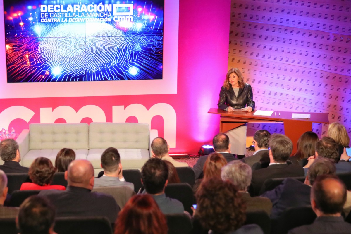 La directora de la televisión de García-Page, la mejor pagada de España: cobra 126.000 euros anuales